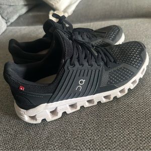 On Women's Cloudswift 2 Running Shoes 8.5 black